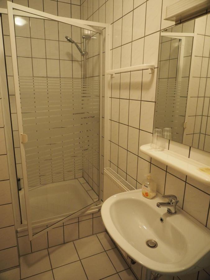 Messe Motel Laatzen Esterno foto