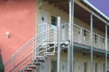 Messe Motel Laatzen Esterno foto